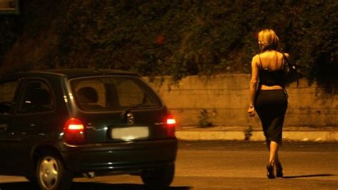 prostitute lecce|Barocco a luci rosse. Sesso e prostituzione a Lecce=Red light。